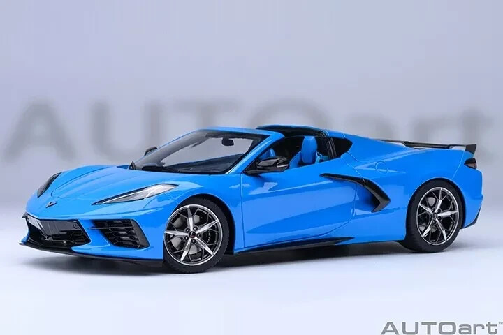 1/18 Chevrolet Corvette C8 Stingray (Rapid Blue) 2020 Model Car By