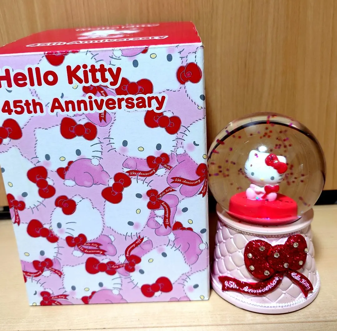 2026年最新】スノーグローブ キティの人気アイテム - メルカリ