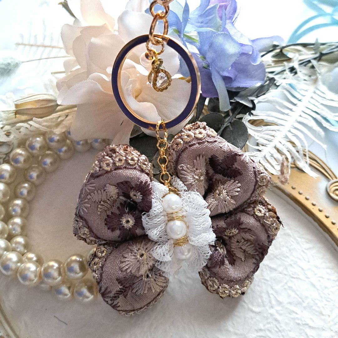 kspd1611様お取引中⭐2942⭐❣️大人可愛い華やかアクセ❣️四つ葉の