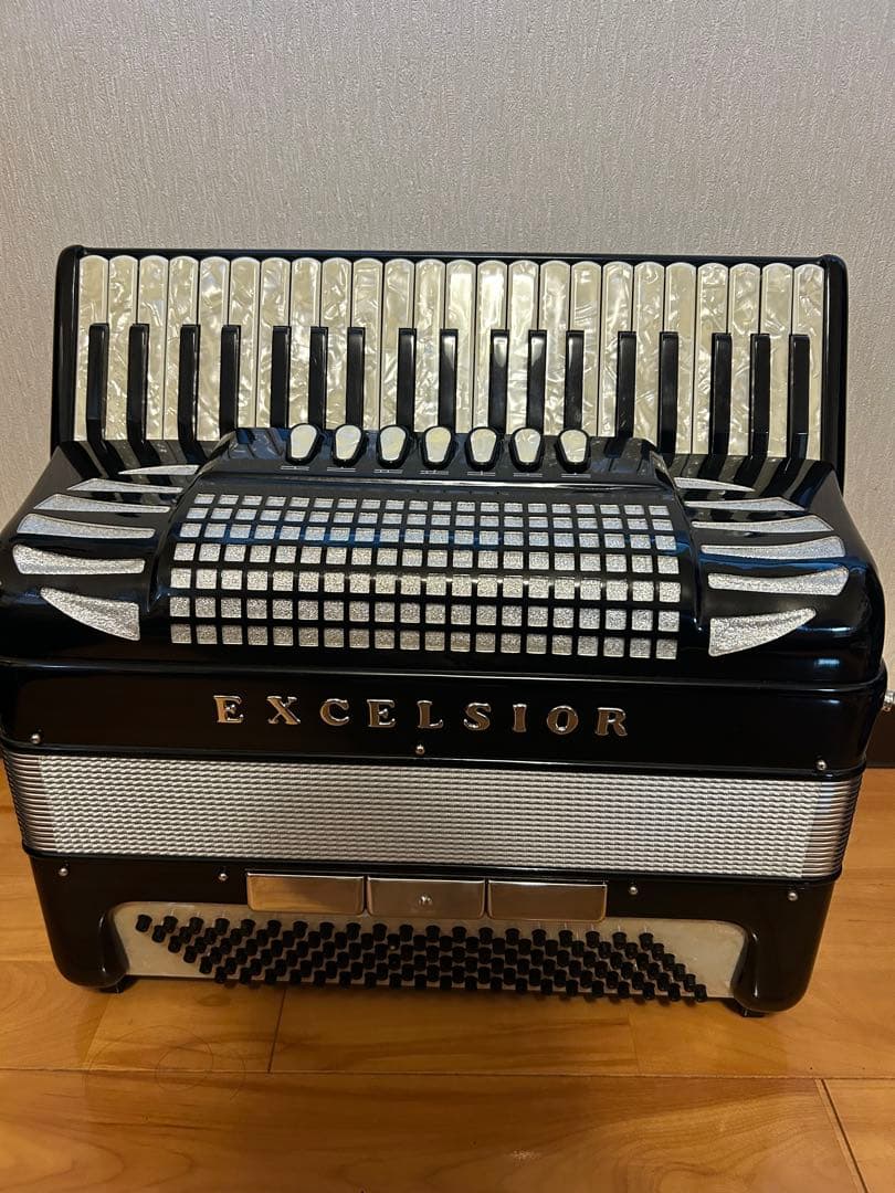 EXCELSIOR308 ピアノアコーディオン 41鍵120ベース 高額買取実施中!!】EXCELSIOR エキセルシャー 41鍵/120ベース