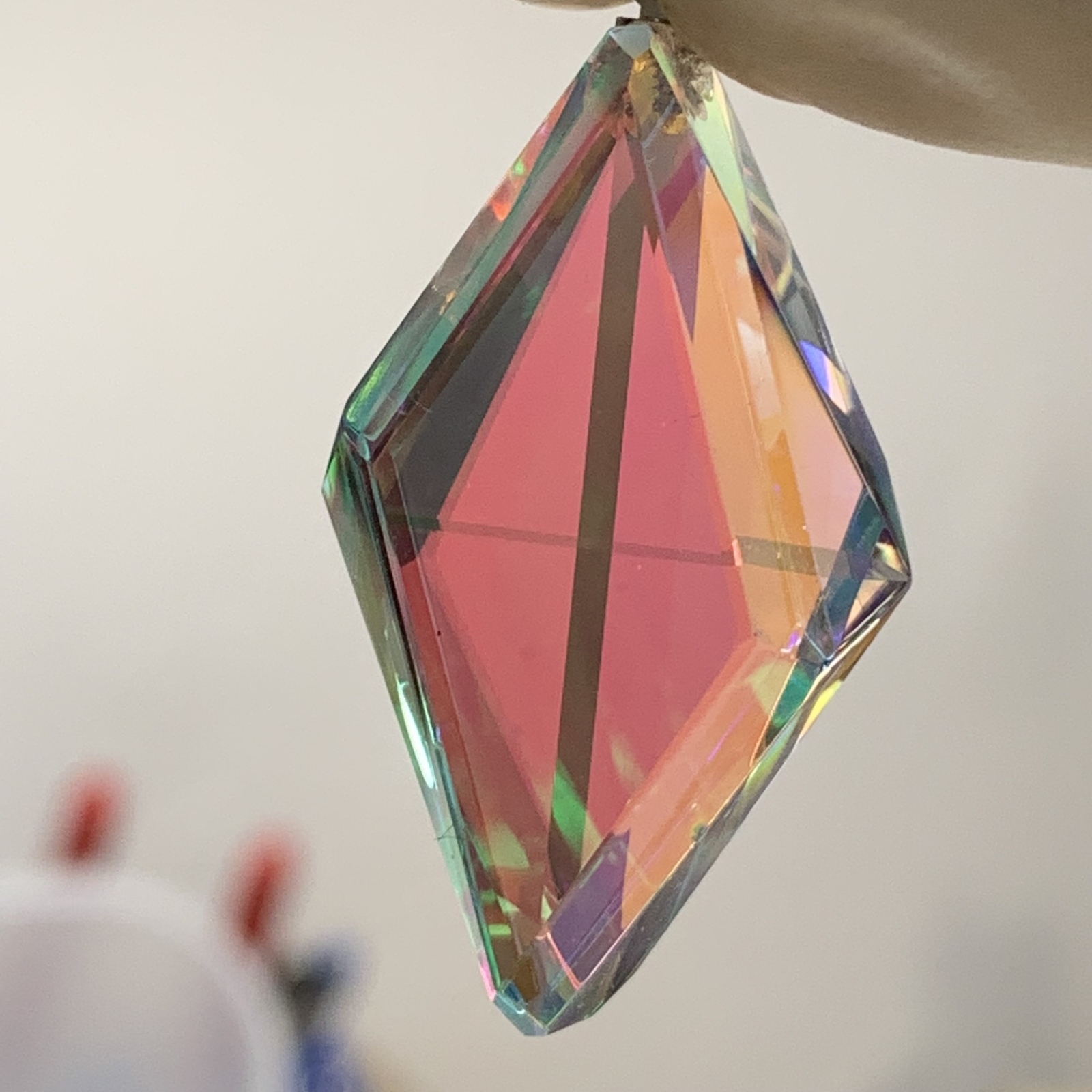 多重虹』春華虹色 ピンク系 ひし形ペンダントトップ VD-652 - Studio